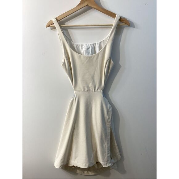Outdoor Voices White Court Dress‎ Cutout Back Athletic Tennis Skort Dress Size M - Picture 2 of 14